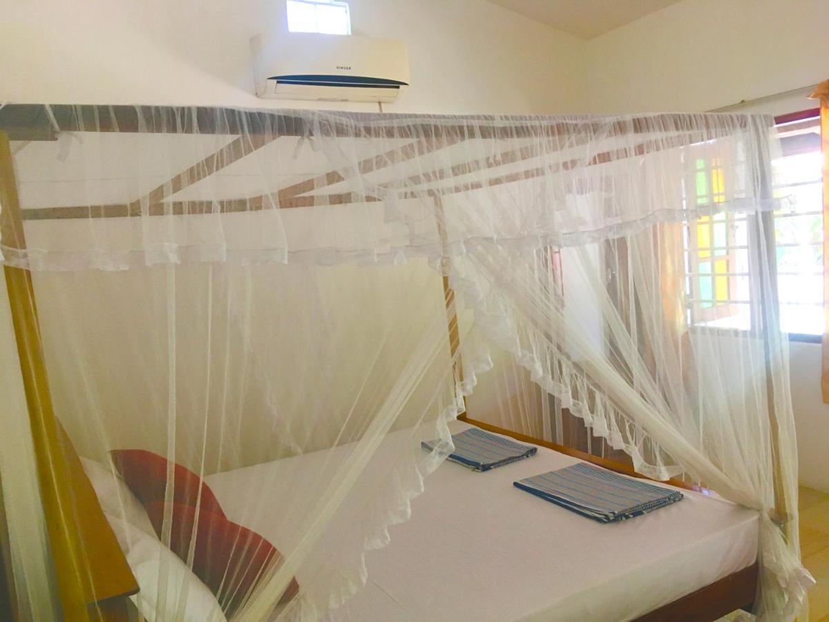 Arachchi Guest House Mirissa Exterior photo